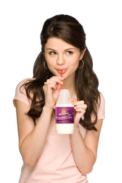 selena-gomez-borden-milk-ad-photo