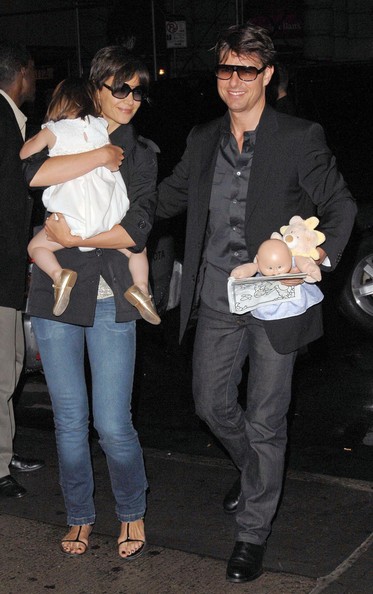 tom-cruise-katie-holmes-suri