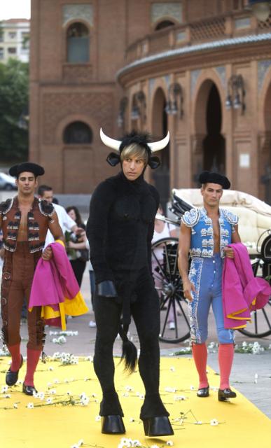 sacha-baron-cohen-bull-spain