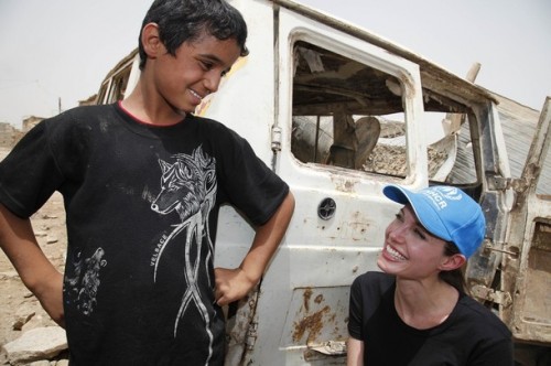 angelina-jolie-in-iraq