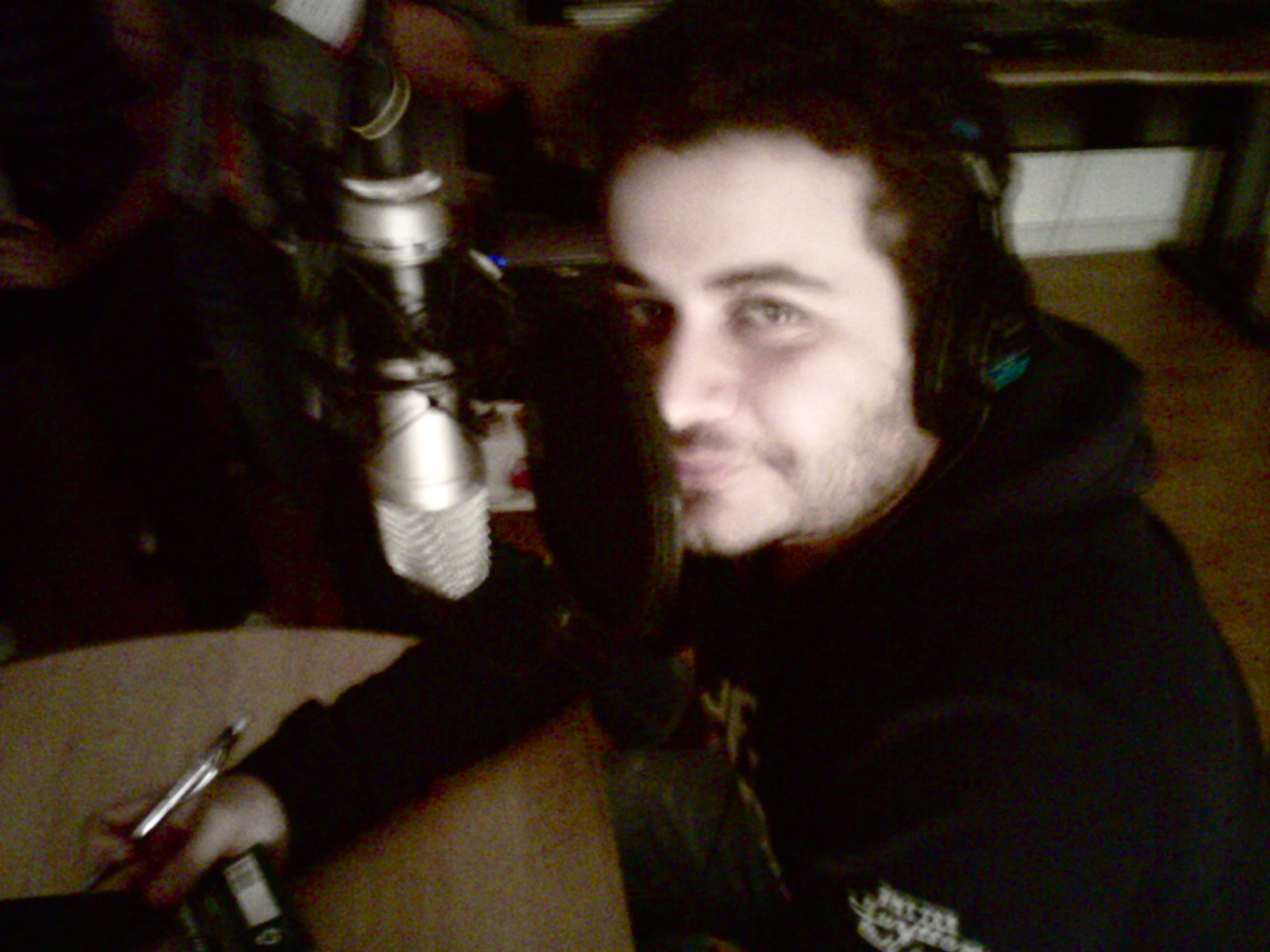 Alex-Raw Radio